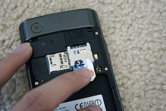 Estrarre la scheda SD per riparare Samsung Black Screen of Death