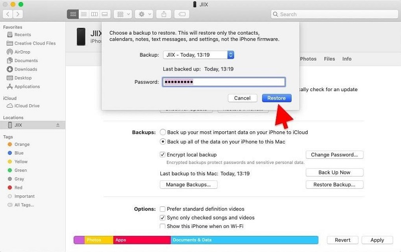 Recupera le note cancellate definitivamente su iPhone utilizzando Finder